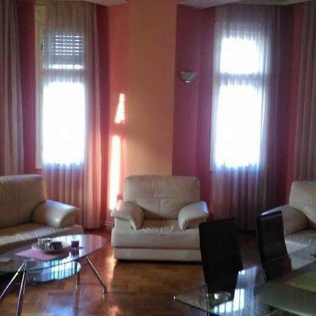 Cozy Appartment In The City Center Zágráb Kültér fotó